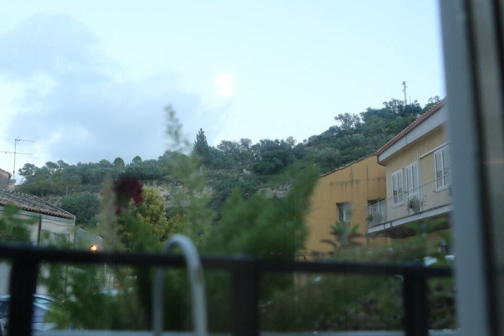 Il Canale Design House Ragusa Buitenkant foto